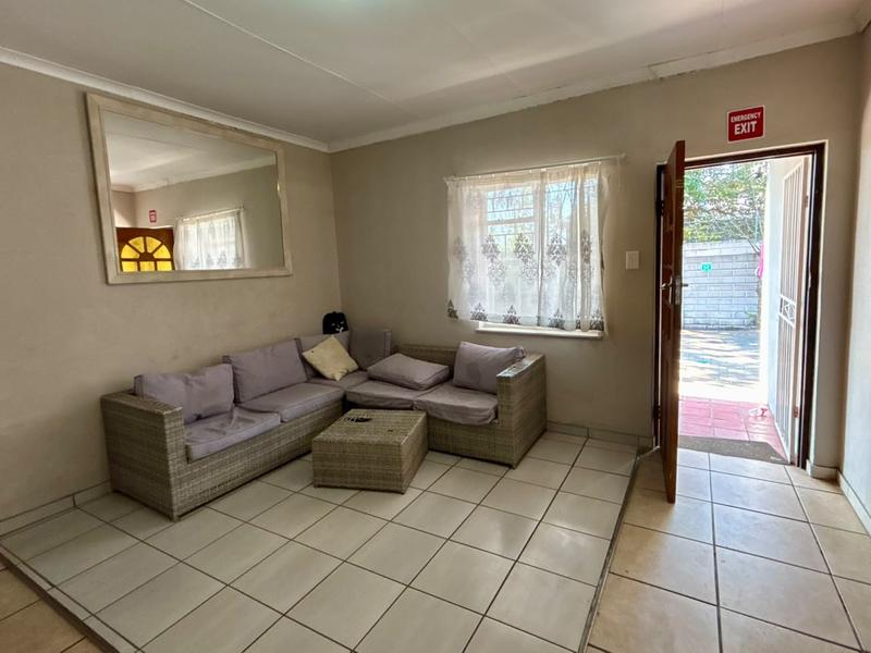 11 Bedroom Property for Sale in Brandwag Free State
